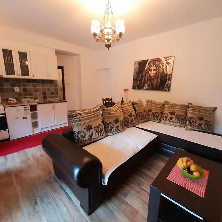 Andrej Apartments Котор Екстериор снимка
