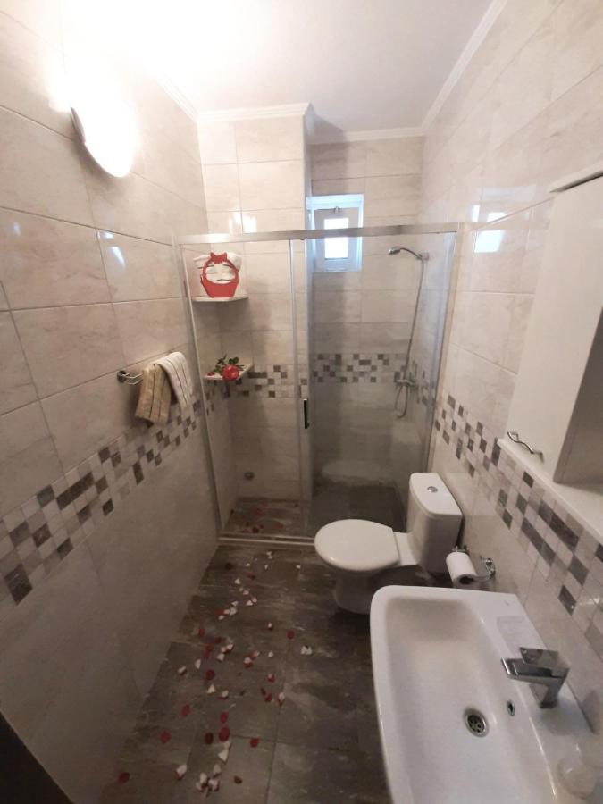 Andrej Apartments Котор Екстериор снимка